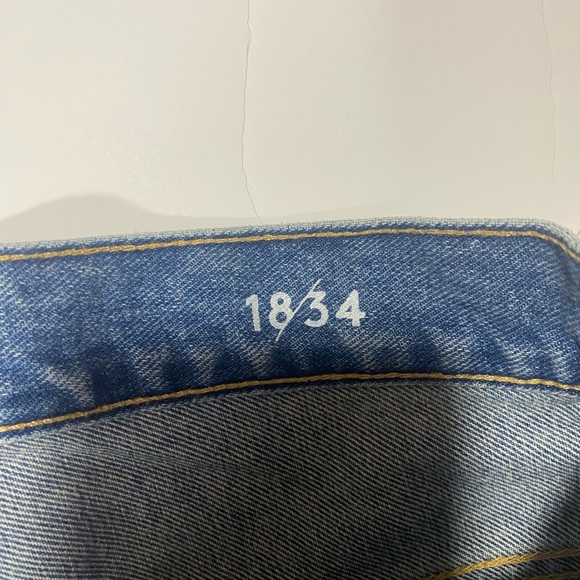 Something Navy High Rise Cigarette Ankle Slightly Distressed Jean NWT Size 18/34 - Picture 16 of 16